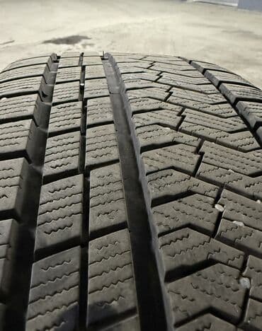 диски и шины на авто: Шины 235 / 55 / R 19, Зима, Б/у, Комплект, Внедорожные (АТ/МТ), TRIANGLE — 1