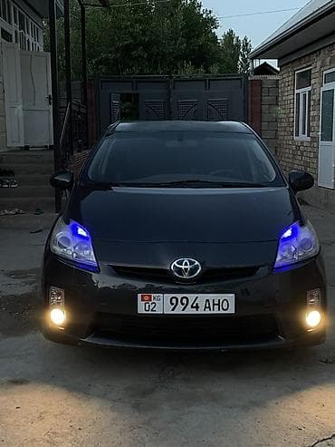 Унаа: Toyota Prius: 2010 г., 1.8 л, Вариатор, Гибрид, Хетчбек — 4