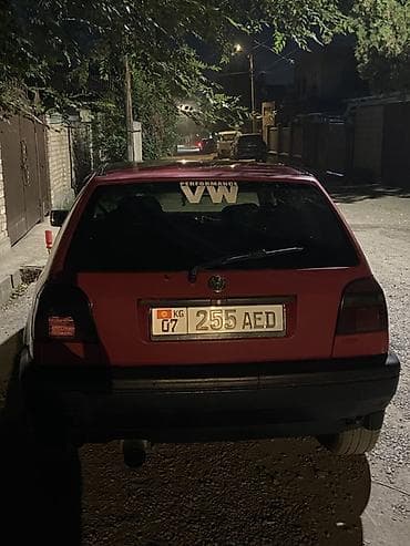 Продажа авто: Volkswagen Golf: 1993 г., 1.6 л, Механика, Бензин, Хэтчбэк — 10