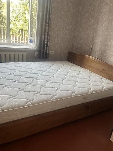 пш метр: Детский манеж 5000, кровать с матрасом 15000, уголок 12000, шифоньер с — 3