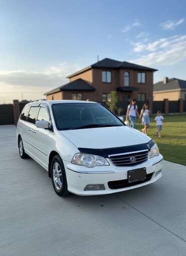 зеркало с рамкой: Honda Odyssey: 2001 г., 3 л, Автомат, Бензиновая, Минивэн — 1