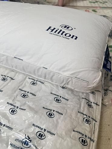 coco cola: Подушка Hilton Resorts Home - Модель: Hilton & Resorts Home — 1