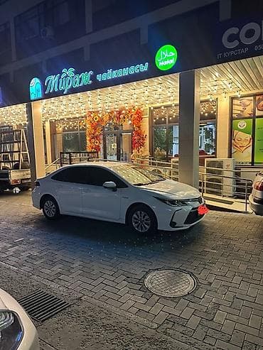 carolla verso: Toyota Corolla: 2019 г., Вариатор, Гибрид, Седан — 2