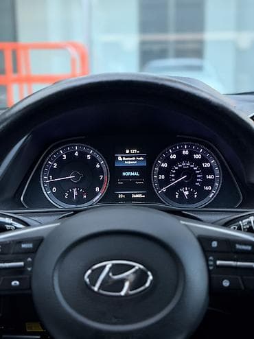 Транспорт: Hyundai Sonata: 2021 г., 2.5 л, Бензин, Седан — 8