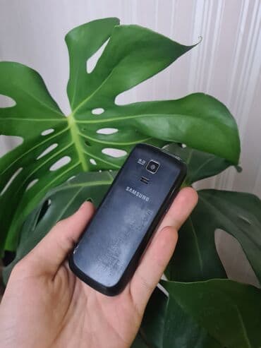 купить бу телефон в ломбарде: Samsung GT-C3110, Б/у, < 2 ГБ, цвет - Черный, 2 SIM — 2