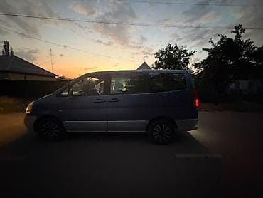 паджеро io: Nissan Serena: 2000 г., 2 л, Вариатор, Бензин, Минивэн — 4