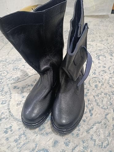 Юфтевые сапоги с клапаном и пряжкой - Материал верха: плотная