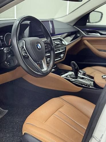 Унаа сатуу: BMW 5 series: 2019 г., 2 л, Автомат, Бензин, Седан — 6
