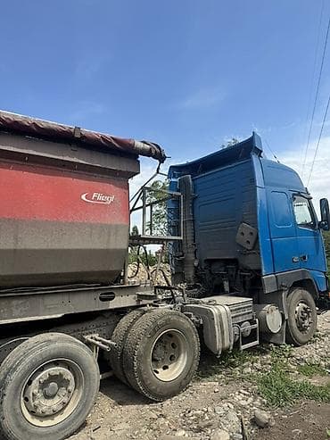 самосвал фура: Тягач, Volvo, Самосвал — 4
