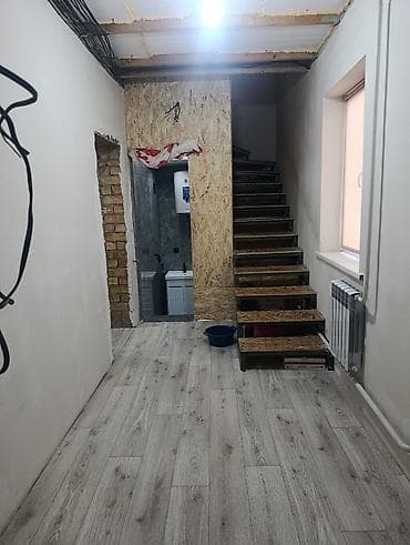 Үйлөрдү сатуу: Үй сатылат жайгашкан жери Бишкек шаары Ак-ордо 3, 2сотук,үй полный — 9
