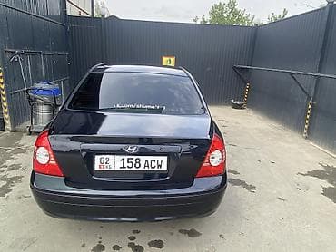 camry 2010: Hyundai Elantra: 2005 г., 1.6 л, Механика, Бензин, Седан — 4