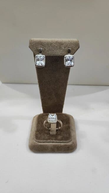 набор пандора: Серебряный Набор 925 пробы Дизайн под Италия Размеры имеются Цена — 10