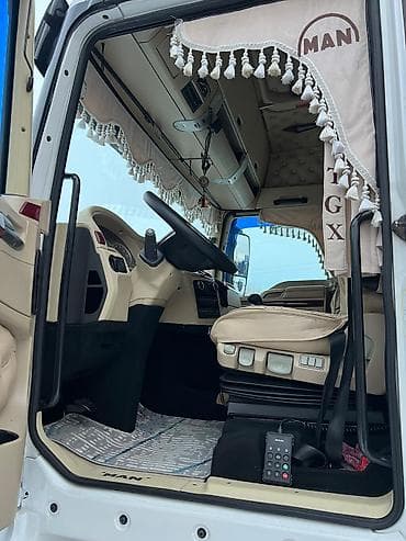 sprinter cdi: Продаю тягач и прицеп вместе! Man TGX 440 год 2008 механика!Прицеп РЕФ — 10