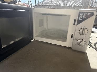 продается духовка: Микроволновка — 2