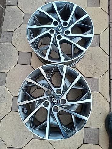 Литые Диски R 17 Hyundai, Пара, отверстий - 5