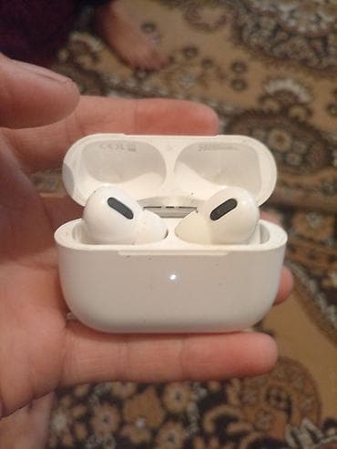 fort focus: Беспроводные наушники-вкладыши с кейсом, форм-фактор как у AirPods — 1