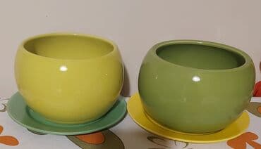 продаю комплект: Сервиз 2000 сом.
много разной посуды — 6