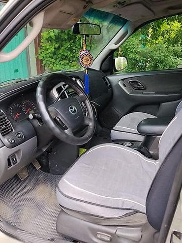 Mazda Tribute: 2003 г., 0.3 л, Автомат, Бензин, Внедорожник — 4