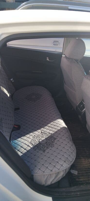 крыло нексия 1: Белый седан Kia к5 — 4