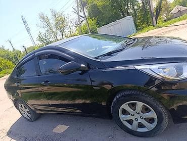 Hyundai Accent: 2013 г., 1.6 л, Ручные, Седан
