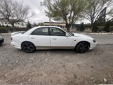 дорогие машины: Mazda Millenia: 1999 г., Седан — 3
