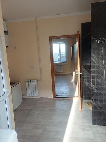 азиаты: Сдаётся небольшая жилая студия с отдельным входом. Планировка и — 5