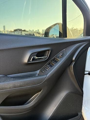 matiz 2009: Chevrolet Trax: 2020 г., 1.4 л, Автомат, Бензин, Кроссовер — 5