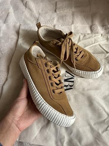 женские сапоги б у: Подборка обуви (4 пары) 1) Белые кроссовки Шанель Размер 38 — 2