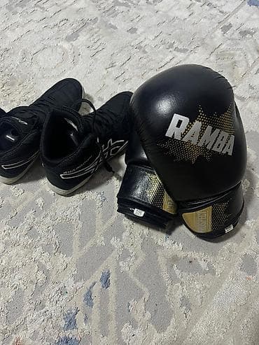 Ботинки: Мужские кроссовки, 37.5, 38, Asics, Б/у, Самовывоз — 2