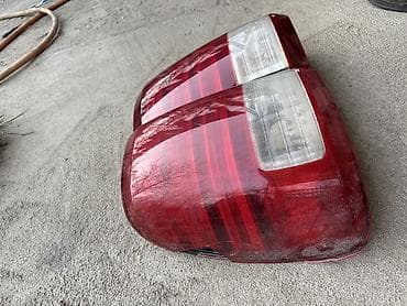 смёрка машина: Lx470 задние фонари правый целый левый в подарок — 4