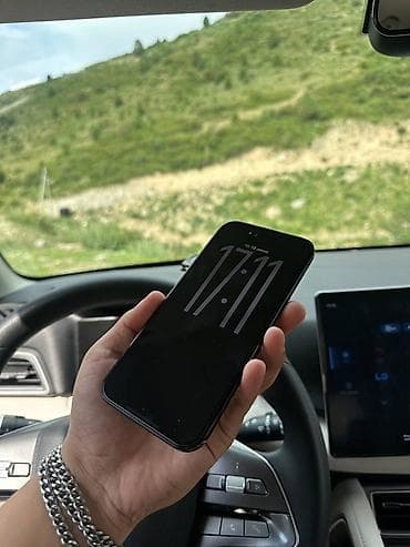 Техника и электроника: IPhone Air, Б/у, 256 ГБ, Черный, 100 % — 2