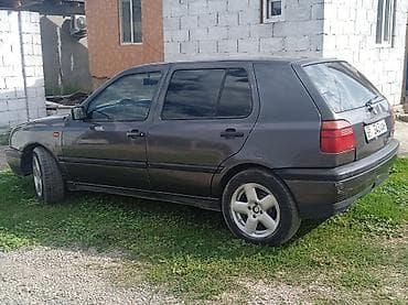 golf 6: Volkswagen Golf: 1992 г., 1.8 л, Механика, Бензин, Хэтчбэк — 2