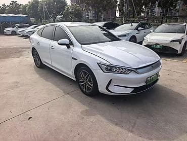 реальному: BYD Qin: 2024 г., Электромобиль, Седан — 3