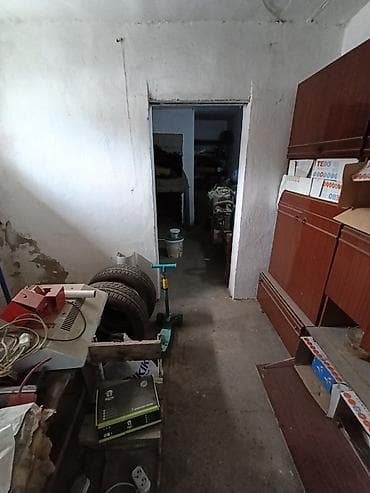 интересует: Продаю Жилой дом. Ж/м Энесай. Участок-4,9с. по документам 6,2с по — 8