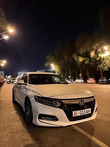 toyota pruis: Honda Accord: 2018 г., 1.5 л, Автомат, Бензин, Седан — 2