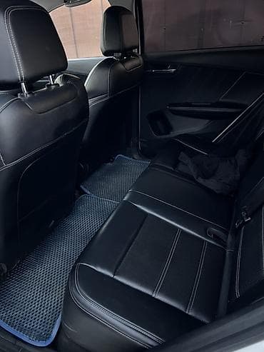 byd han ev: BYD E3: 2020 г., Робот, Электромобиль, Седан — 6