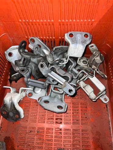 эшиктер: Subaru, Б/у, Оригинал — 1