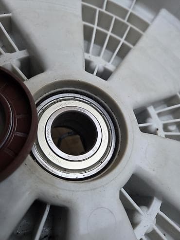 ssd 250: Стиральная машина LG, фронтальная загрузка, 5 кг. в отличном — 7