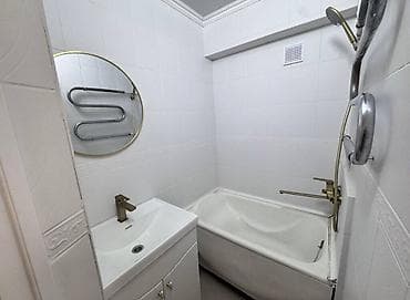 московский тыныстанова: 2 комнаты, 48 м², ул. Московская / Турусбекова Индивидуалка, 3 этаж, Евроремонт — 5