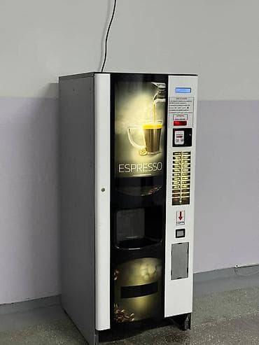 Торговый автомат для горячих напитков (кофе/эспрессо). Особенности: - — 3