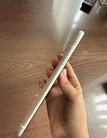iphone lalafo: IPhone 11, Б/у, 128 ГБ, Белый, Коробка, 78 % — 2