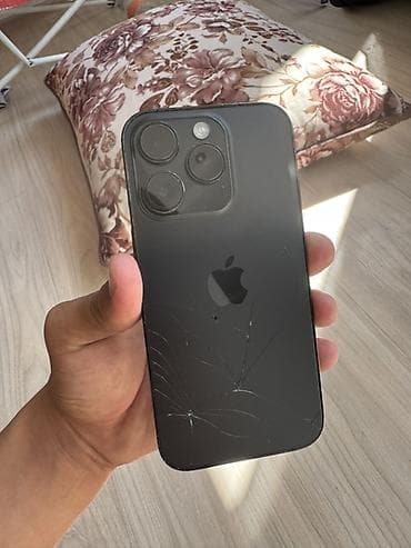 IPhone 14 Pro, Б/у, 256 ГБ, Черный, Защитное стекло, 83 %