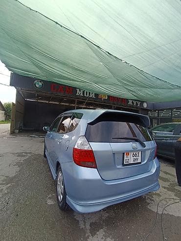Honda Fit: 2003 г., 1.3 л, Вариатор, Бензин, Хэтчбэк