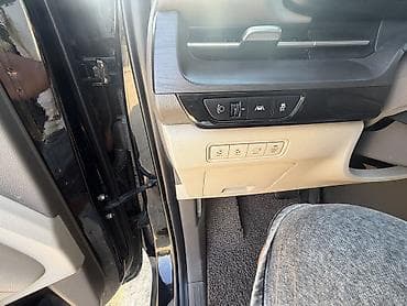 сидения от спринтер: Kia Carnival: 2021 г., 2.2 л, Автомат, Дизель, Минивэн — 4