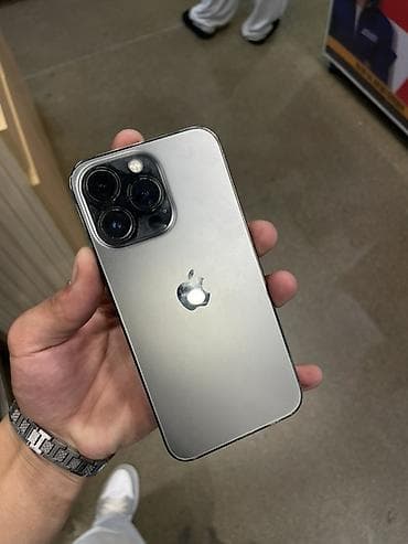 a 13: IPhone 14 Pro, Space Gray — 1