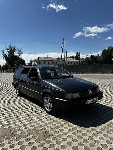 jac s7: Volkswagen Passat Variant: 1990 г., 1.8 л, Механика, Универсал — 10
