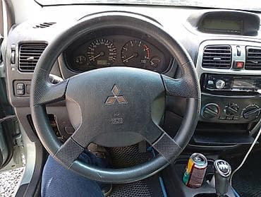 e star: Mitsubishi Space Star: 2003 г., 1.9 л, Ручные, Бензин, Универсал — 10