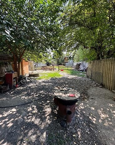 barn house: ✨ Продаётся дом в с. Сокулук ✨ 🏡 Характеристики: • Участок – 7,5 — 5