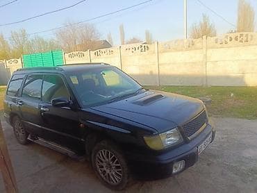 ист капот: Subaru Forester: 1997 г., Автомат, Бензин, Универсал — 2