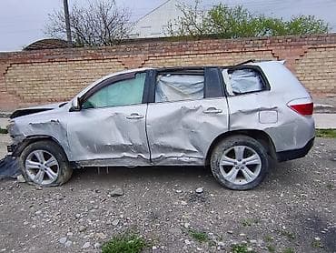 subaru forester wilderness: Toyota Highlander: 2013 г., 2.7 л, Автомат, Бензин, Кроссовер — 1